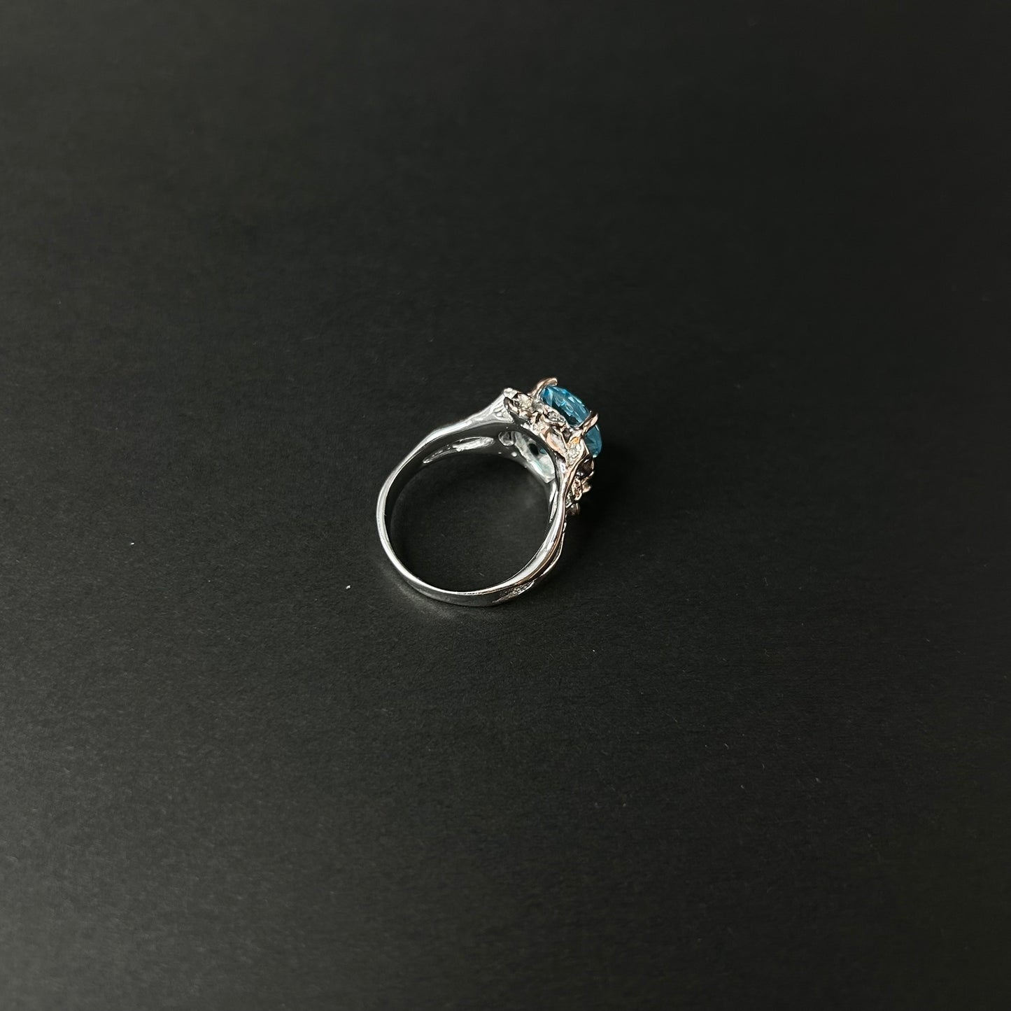 Majestic blue Topaz ring